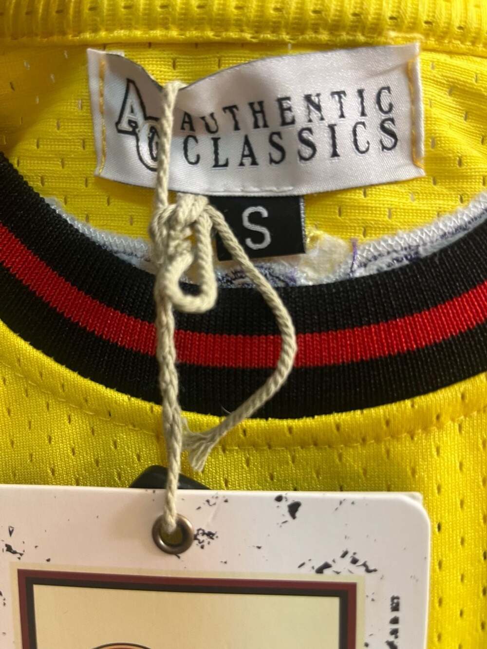 Authentic Classics Kobe Bryant Bruce Lee Basketball Jersey Yellow S - Picture 2 of 5